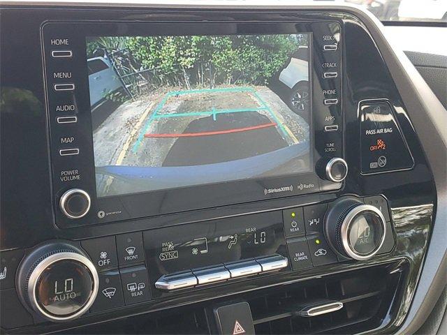 2022 Toyota Highlander Vehicle Photo in SUNRISE, FL 33323-3202