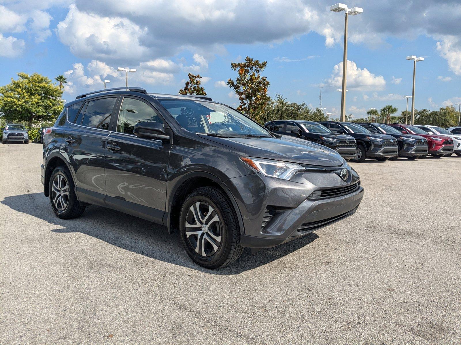 2018 Toyota RAV4 Vehicle Photo in Winter Park, FL 32792