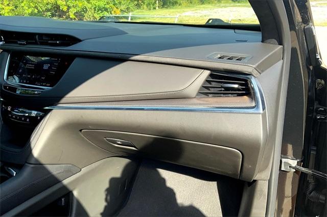 2024 Cadillac XT5 Vehicle Photo in KANSAS CITY, MO 64114-4545