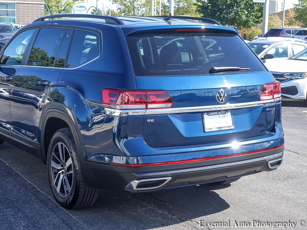 2023 Volkswagen Atlas Vehicle Photo in Saint Charles, IL 60174