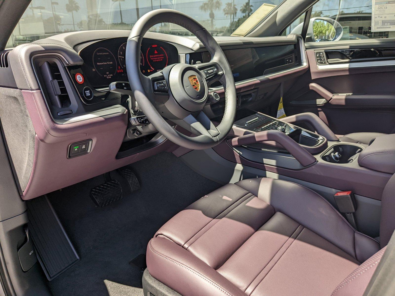 2024 Porsche Cayenne Vehicle Photo in Maitland, FL 32751