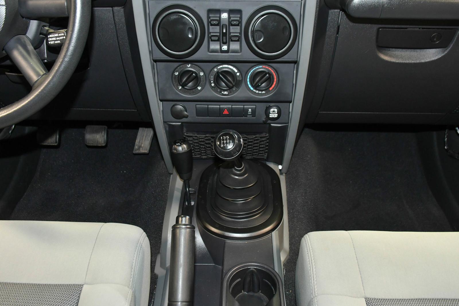 2010 Jeep Wrangler Unlimited Vehicle Photo in DALLAS, TX 75235