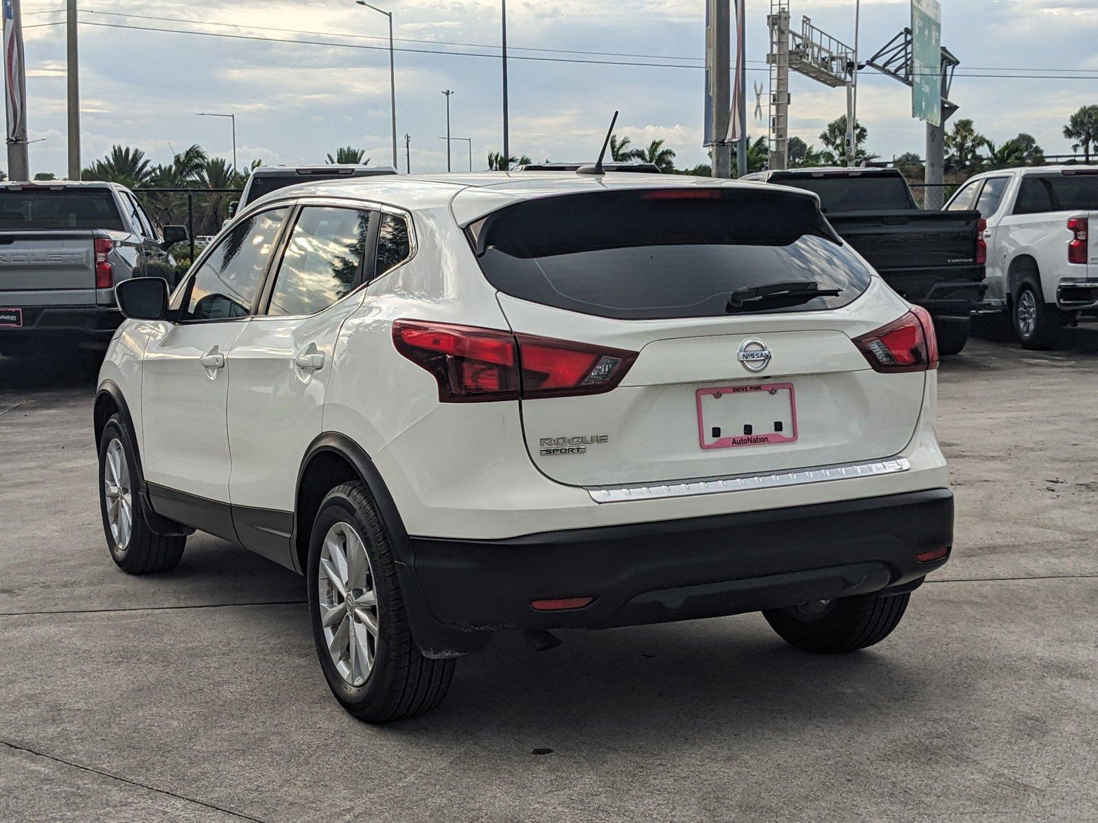 2018 Nissan Rogue Sport Vehicle Photo in MIAMI, FL 33172-3015