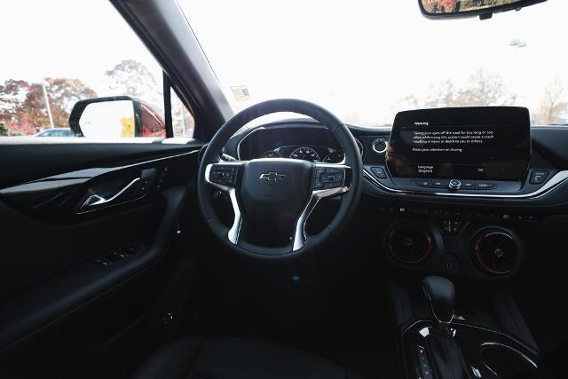 2025 Chevrolet Blazer Vehicle Photo in NEWBERG, OR 97132-1927