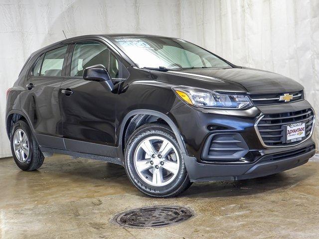 Used 2020 Chevrolet Trax LS with VIN KL7CJKSB8LB066922 for sale in Hodgkins, IL