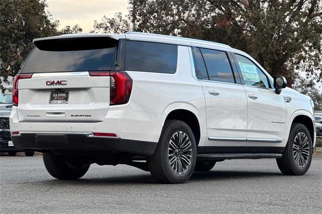 2025 GMC Yukon XL Vehicle Photo in ELK GROVE, CA 95757-8703