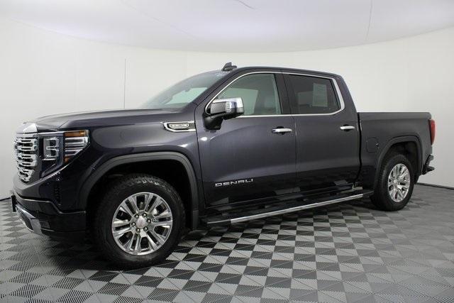 Used 2022 GMC Sierra 1500 Denali Denali with VIN 3GTUUGED6NG683870 for sale in Aurora, MO