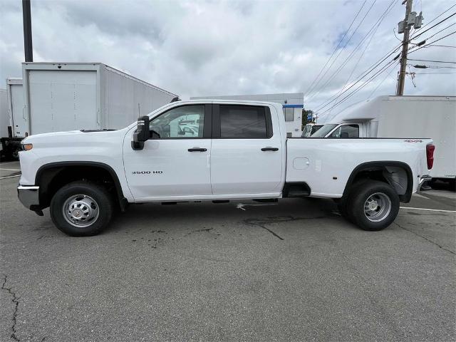 2024 Chevrolet Silverado 3500 HD Vehicle Photo in ALCOA, TN 37701-3235