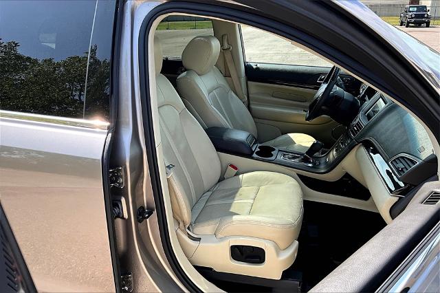 2019 Lincoln MKT Vehicle Photo in Tulsa, OK 74145