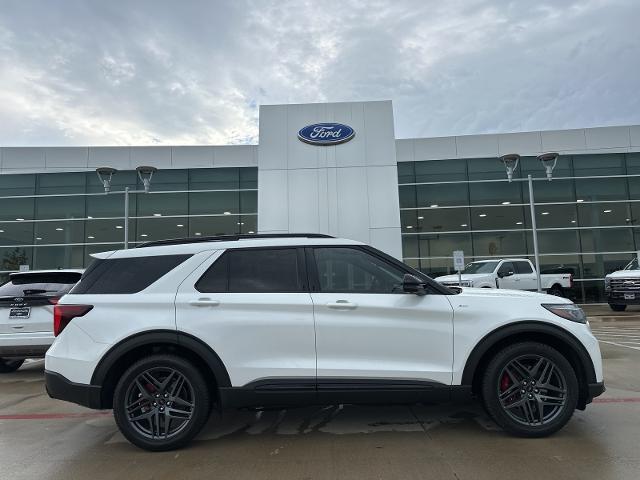 2025 Ford Explorer Vehicle Photo in Terrell, TX 75160