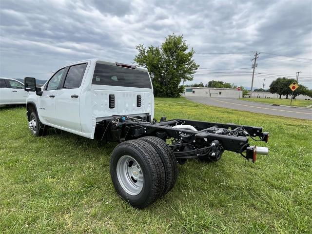 2024 Chevrolet Silverado 3500 HD Vehicle Photo in ALCOA, TN 37701-3235