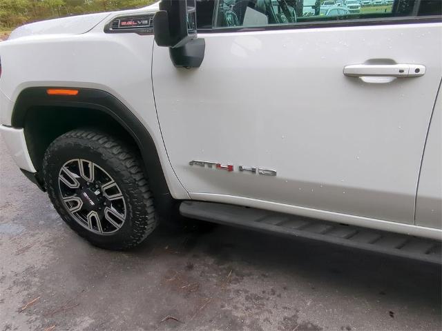 2022 GMC Sierra 2500 HD Vehicle Photo in ALBERTVILLE, AL 35950-0246