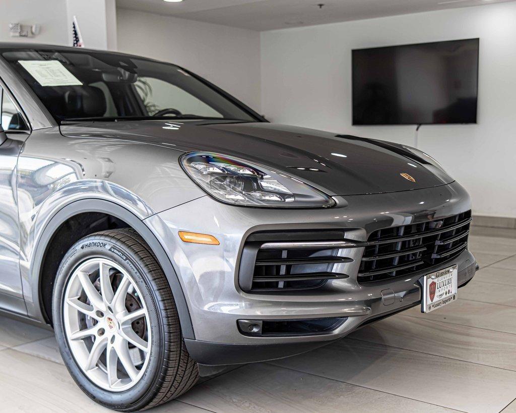 2021 Porsche Cayenne Vehicle Photo in Saint Charles, IL 60174