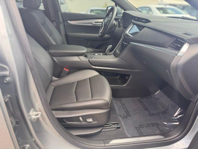 2024 Cadillac XT5 Vehicle Photo in DELRAY BEACH, FL 33483-3294