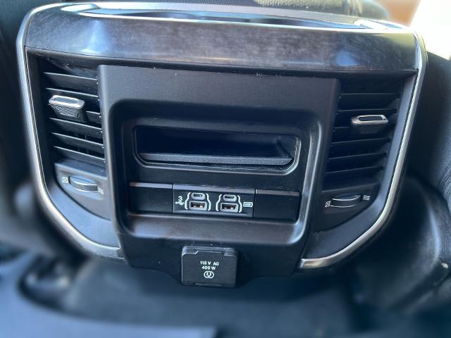 2019 Ram 1500 Vehicle Photo in MASSENA, NY 13662-2255