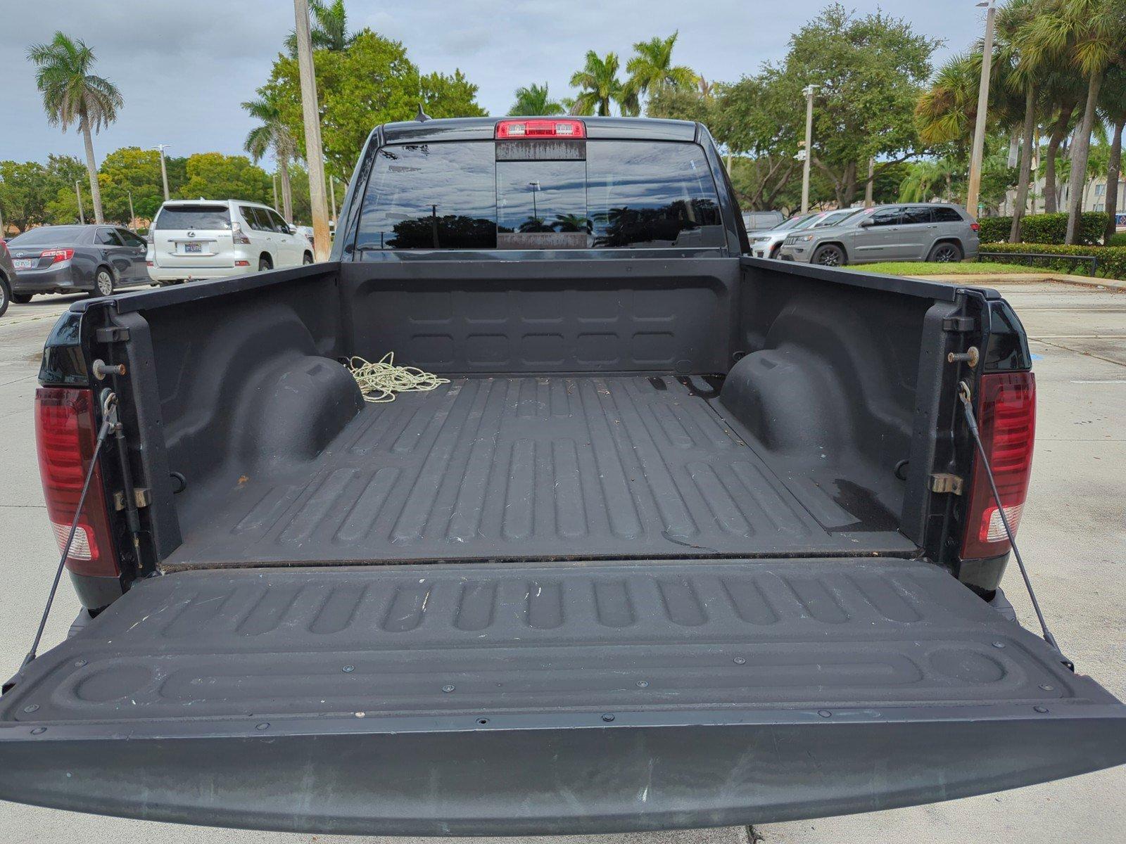 2016 Ram 1500 Vehicle Photo in Pembroke Pines, FL 33027