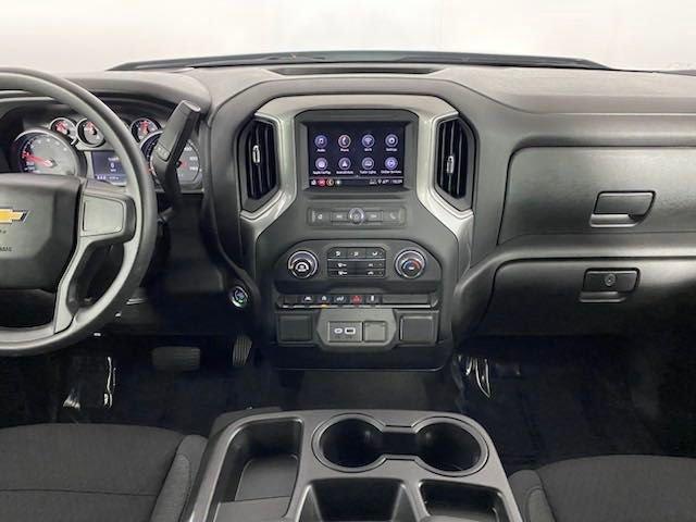 2024 Chevrolet Silverado 1500 Vehicle Photo in BROCKTON, MA 02301-7113