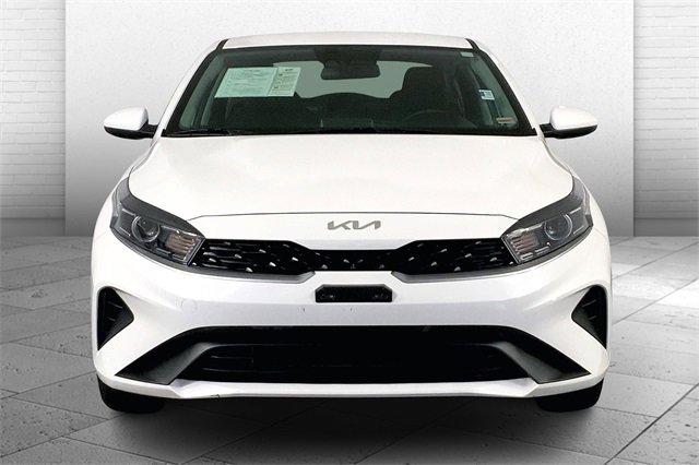 2024 Kia Forte Vehicle Photo in KANSAS CITY, MO 64114-4502