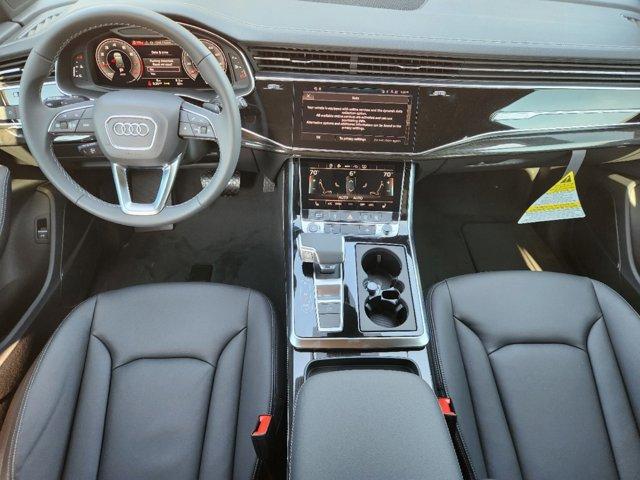 2025 Audi Q7 Vehicle Photo in HOUSTON, TX 77090