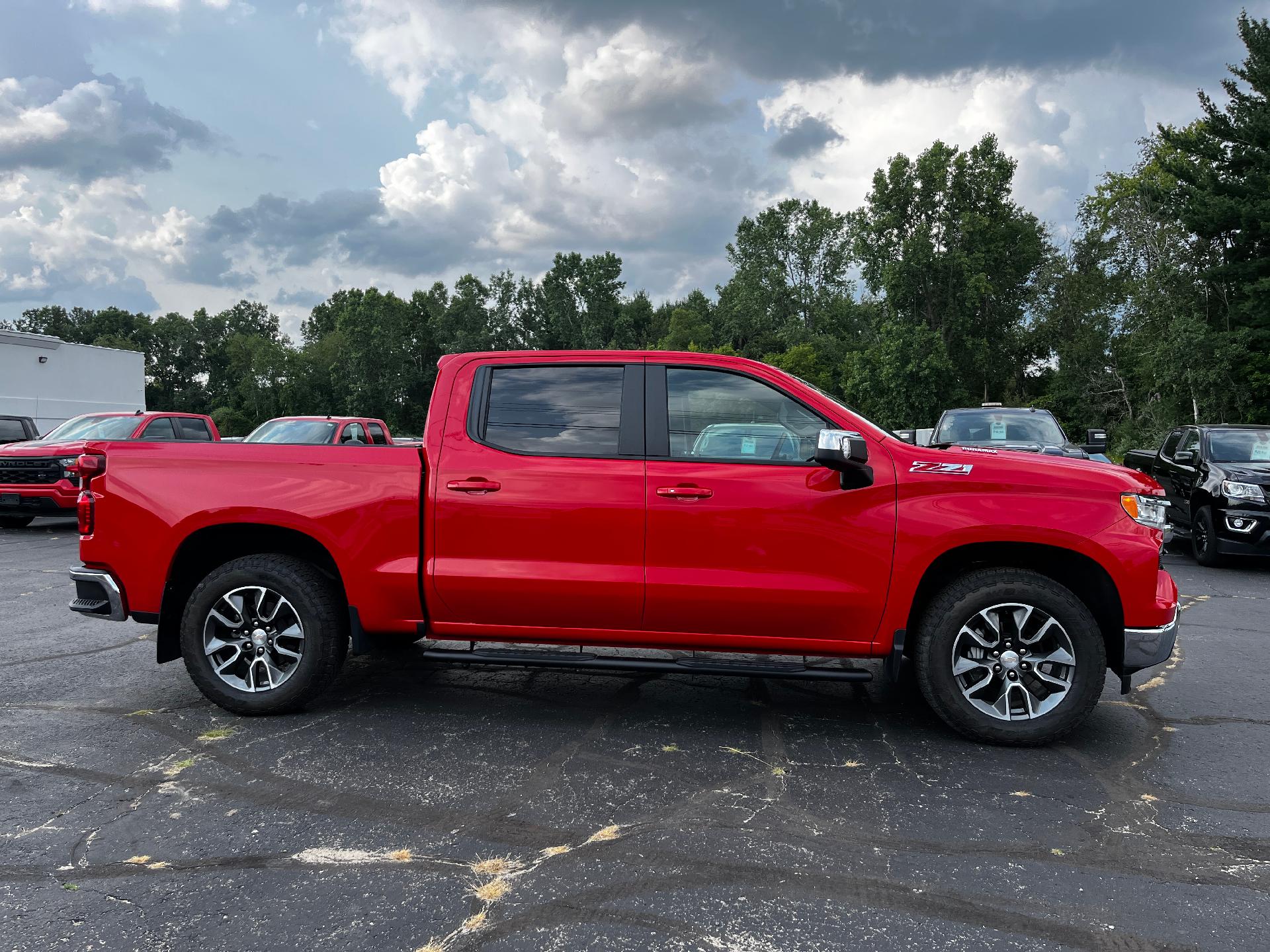 2024 Chevrolet Silverado 1500 Vehicle Photo in CLARE, MI 48617-9414