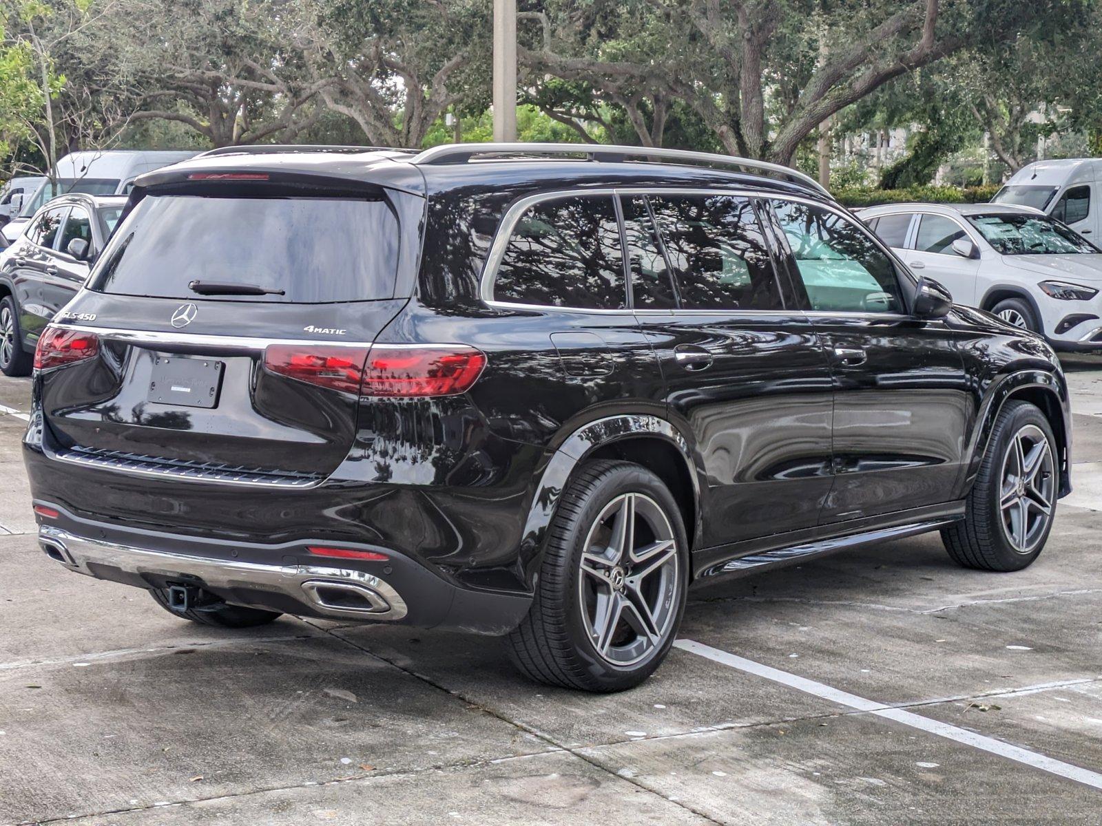 2024 Mercedes-Benz GLS Vehicle Photo in Coconut Creek, FL 33073