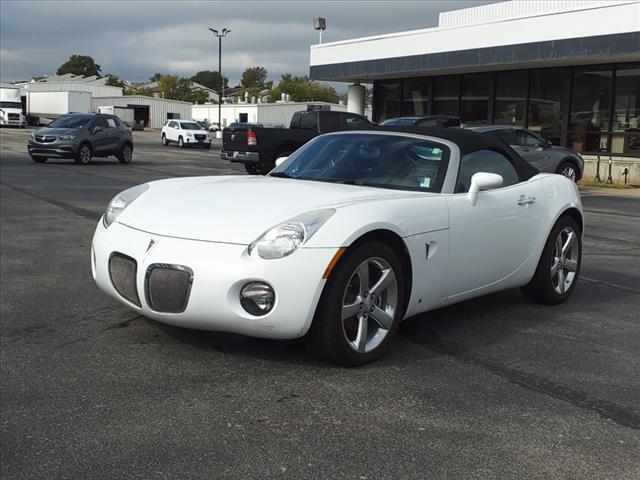 Used 2008 Pontiac Solstice Base with VIN 1G2MC35B08Y127529 for sale in Tulsa, OK