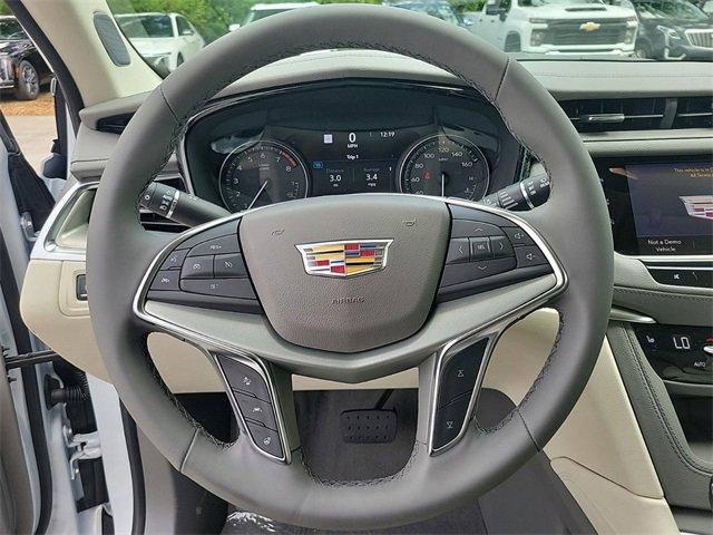 2025 Cadillac XT5 Vehicle Photo in SUNRISE, FL 33323-3202