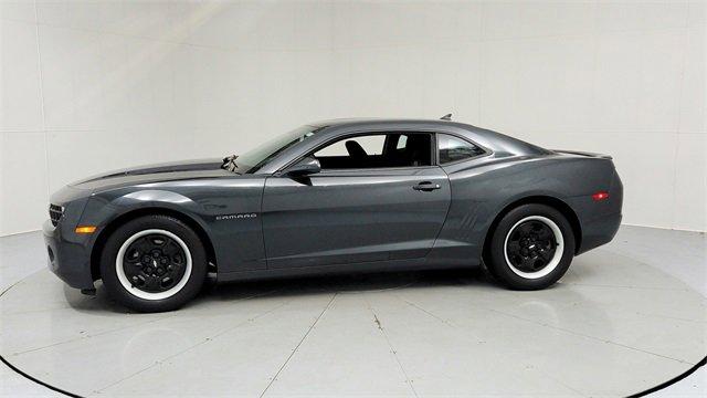 Used 2013 Chevrolet Camaro 2LS with VIN 2G1FA1E38D9151267 for sale in Dearborn, MI