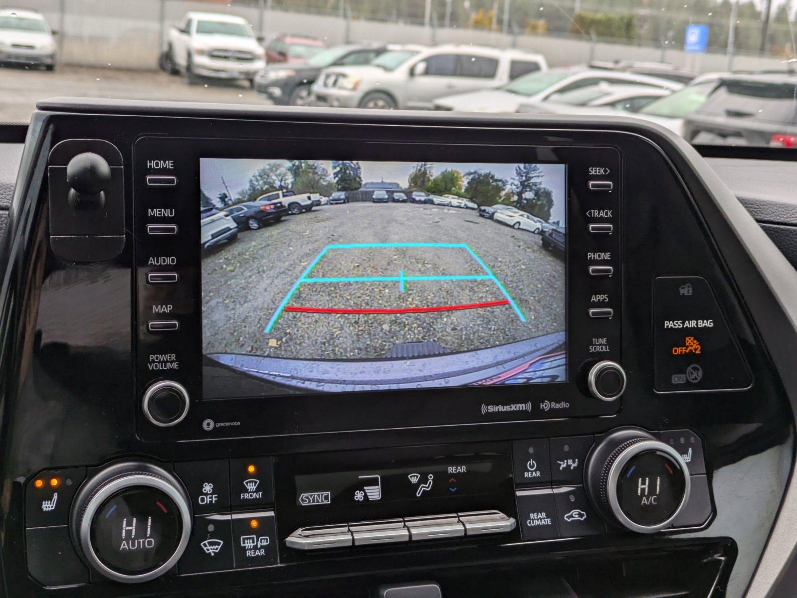 2020 Toyota Highlander Vehicle Photo in Spokane Valley, WA 99212