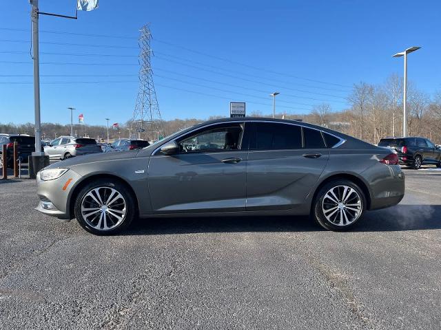 2018 Buick Regal Sportback Vehicle Photo in INDIANAPOLIS, IN 46227-0991