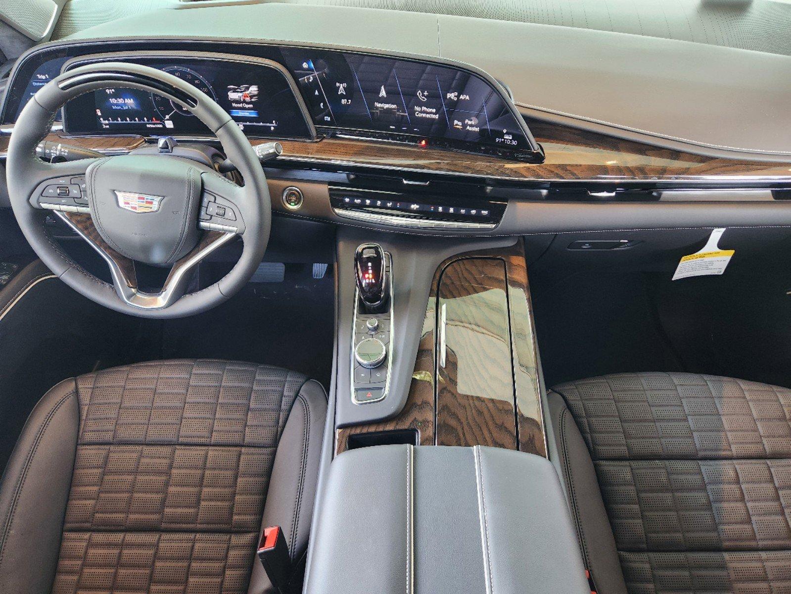 2024 Cadillac Escalade Vehicle Photo in HOUSTON, TX 77079-1502