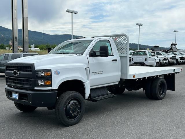 2023 Chevrolet Silverado 6500 HD Vehicle Photo in POST FALLS, ID 83854-5365