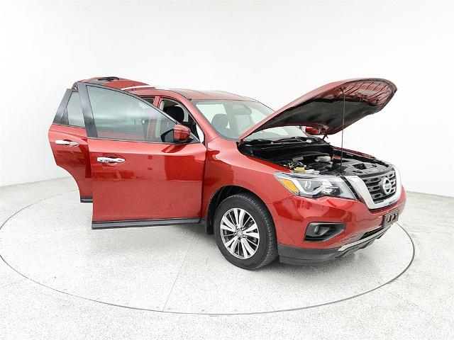 2017 Nissan Pathfinder Vehicle Photo in Grapevine, TX 76051