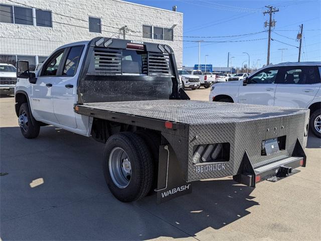 2024 Chevrolet Silverado 3500 HD Vehicle Photo in ENGLEWOOD, CO 80113-6708