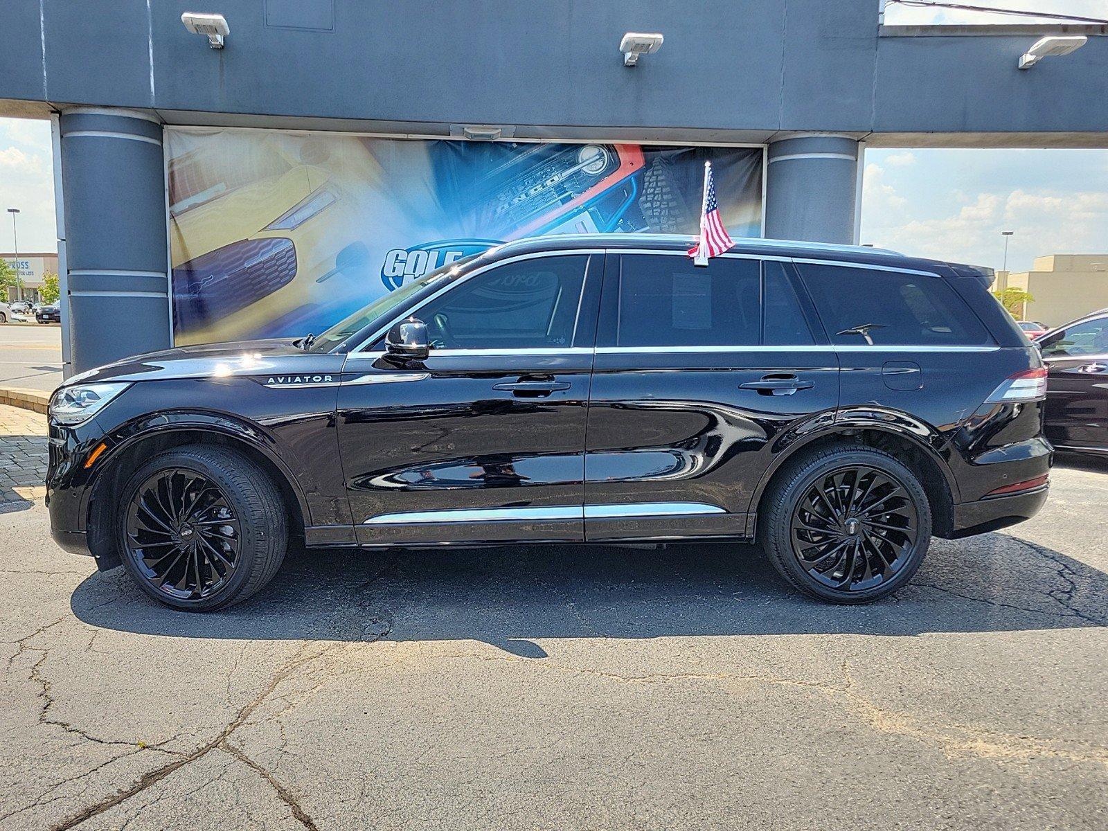 2021 Lincoln Aviator Vehicle Photo in Plainfield, IL 60586