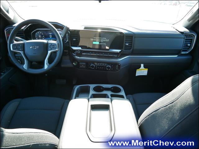 2024 Chevrolet Silverado 1500 Vehicle Photo in MAPLEWOOD, MN 55119-4794