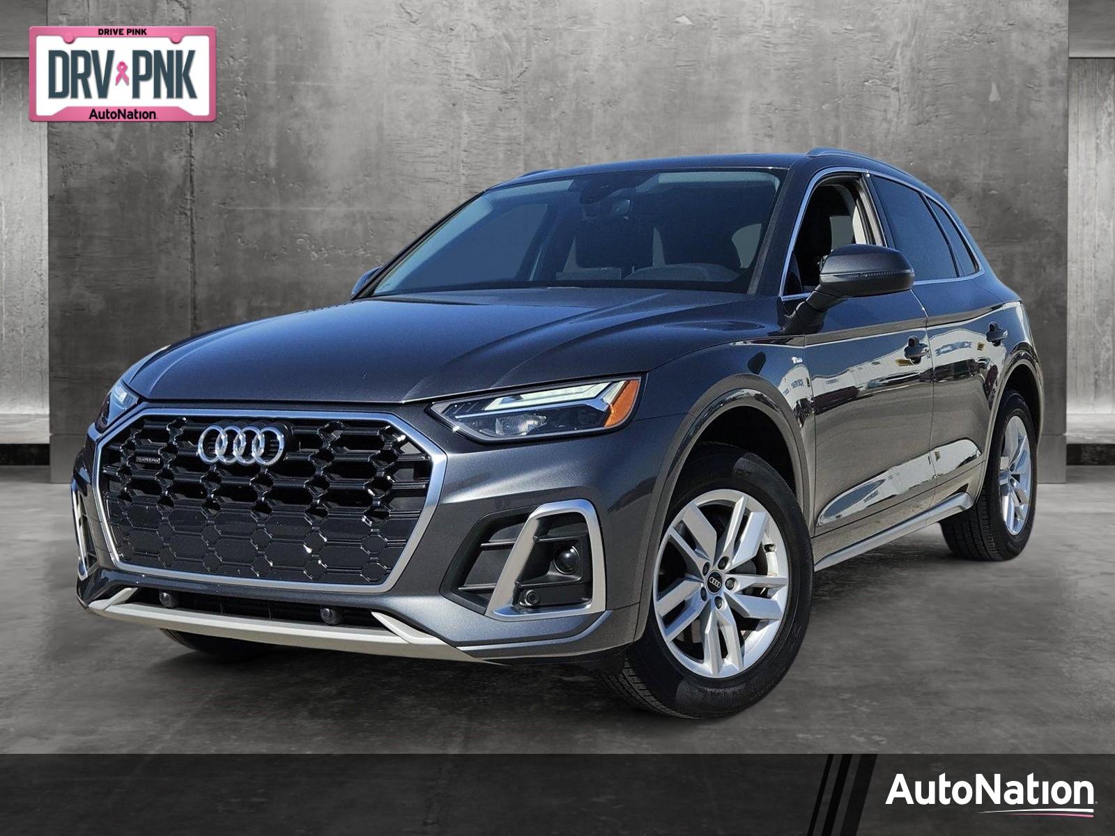 2022 Audi Q5 Vehicle Photo in NORTH RICHLAND HILLS, TX 76180-7199