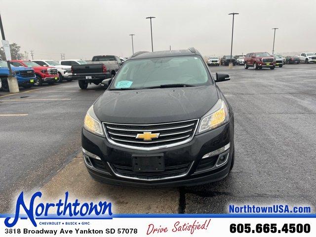 Used 2015 Chevrolet Traverse 2LT with VIN 1GNKVHKD3FJ309738 for sale in Yankton, SD