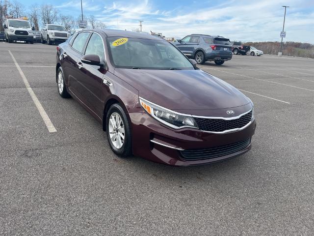 2016 Kia Optima Vehicle Photo in Jackson, OH 45640-9766