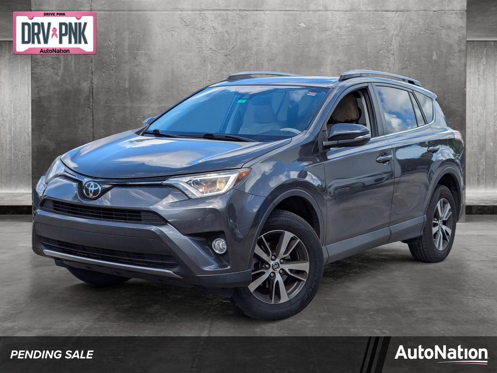 2018 Toyota RAV4 Vehicle Photo in Pembroke Pines , FL 33027