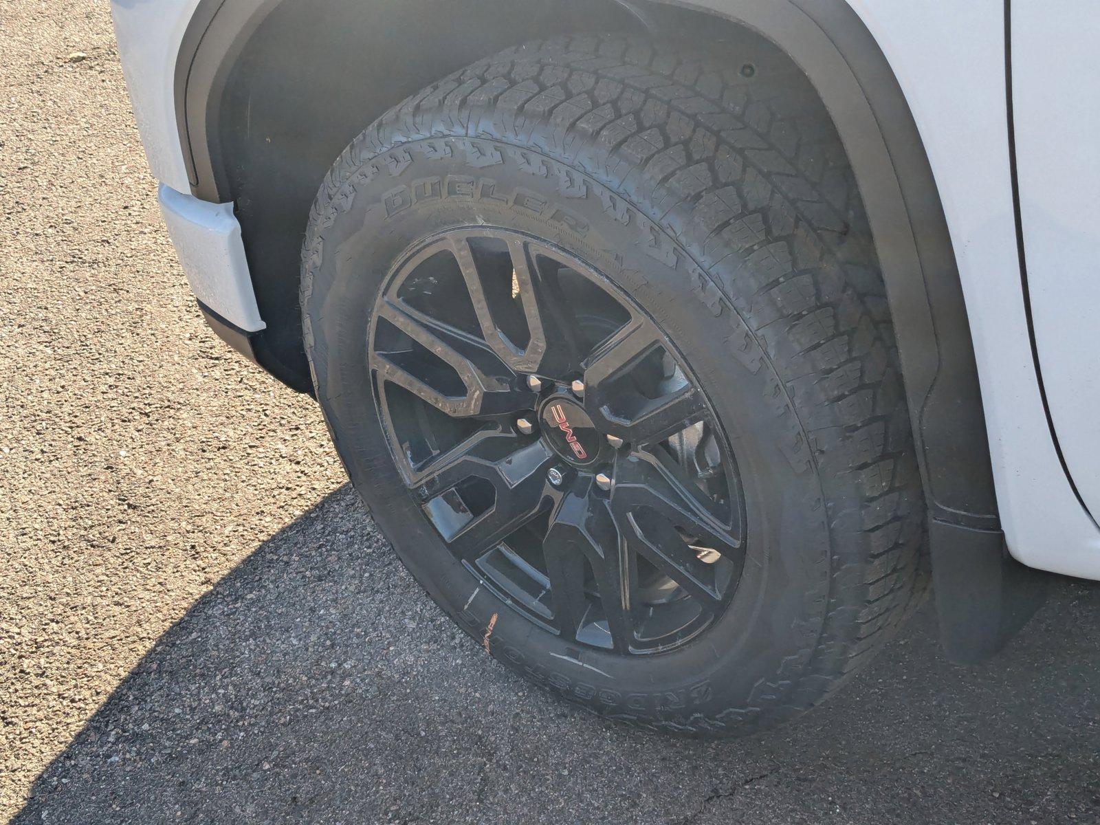 2025 GMC Sierra 1500 Vehicle Photo in LONE TREE, CO 80124-2750