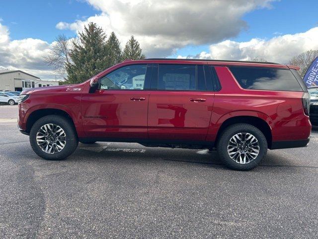 2025 Chevrolet Suburban Vehicle Photo in SAUK CITY, WI 53583-1301