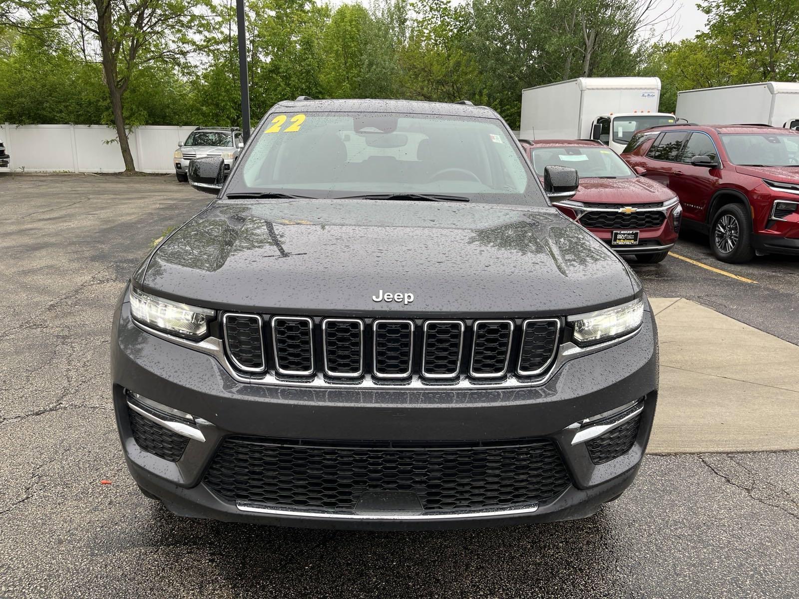 Used 2022 Jeep Grand Cherokee Limited with VIN 1C4RJHBG0N8605349 for sale in Plainfield, IL