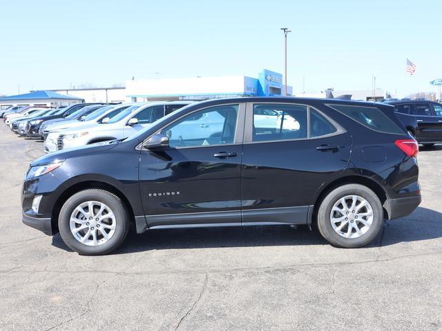 Used 2020 Chevrolet Equinox LS with VIN 2GNAX5EV2L6217523 for sale in Jonesville, MI