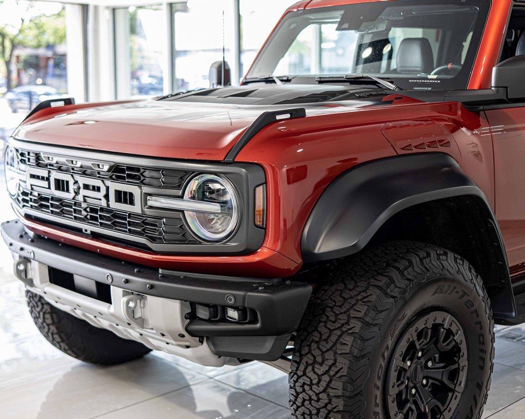 2023 Ford Bronco Vehicle Photo in Plainfield, IL 60586