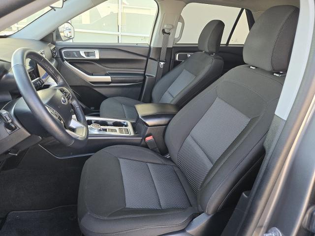 2023 Ford Explorer Vehicle Photo in Weatherford, TX 76087-8771