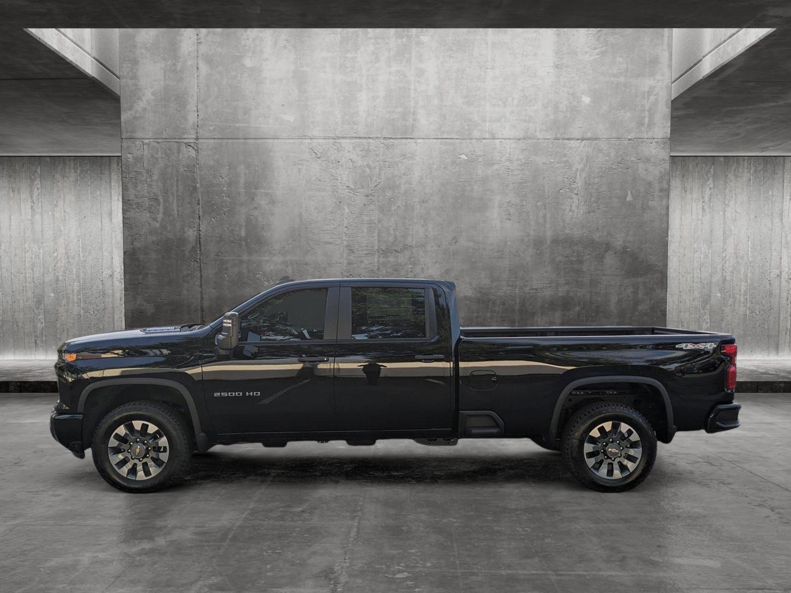 2024 Chevrolet Silverado 2500 HD Vehicle Photo in PEMBROKE PINES, FL 33024-6534