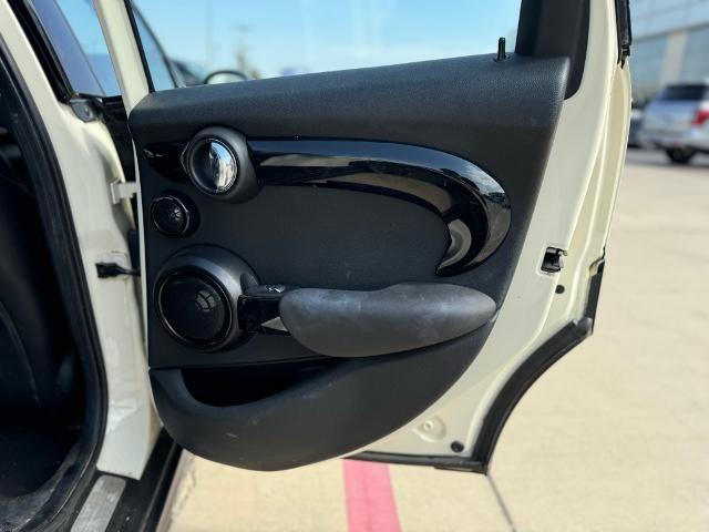 2016 MINI Cooper S Hardtop 4 Door Vehicle Photo in Grapevine, TX 76051