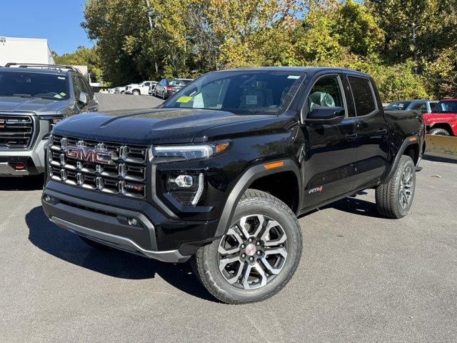 2024 GMC Canyon Vehicle Photo in LEOMINSTER, MA 01453-2952