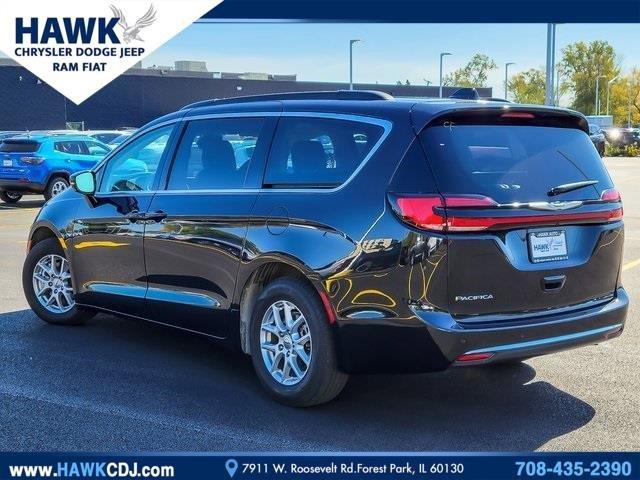 2022 Chrysler Pacifica Vehicle Photo in Plainfield, IL 60586